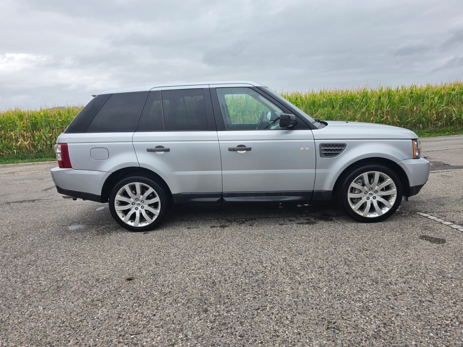 LAND ROVER Range Rover Sport 4.2 V8 SC Automatic-image-1