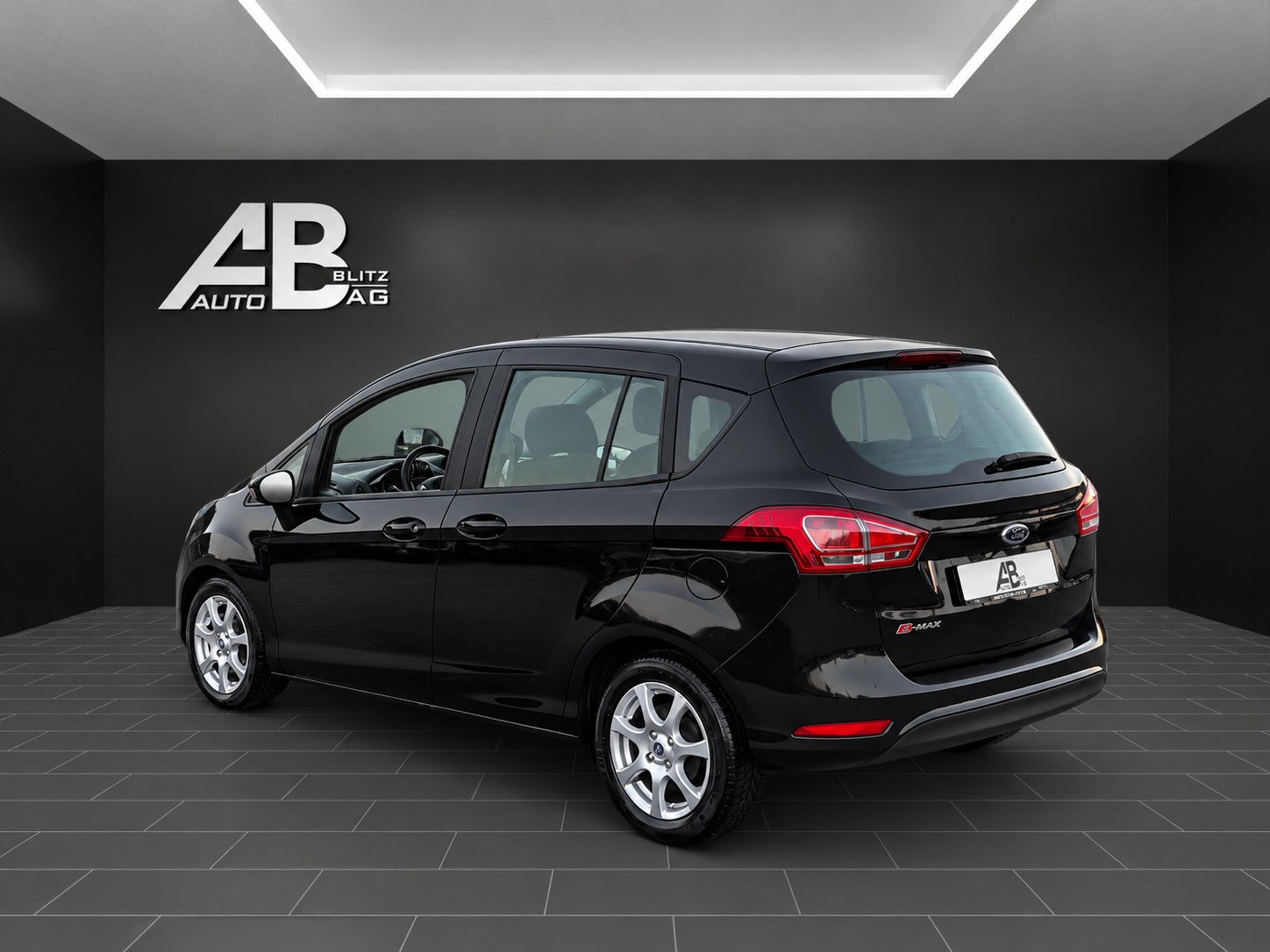 FORD B-Max 1.6 Ti-VCT Trend PowerShift * Behindertenfahrzeug *-image-2