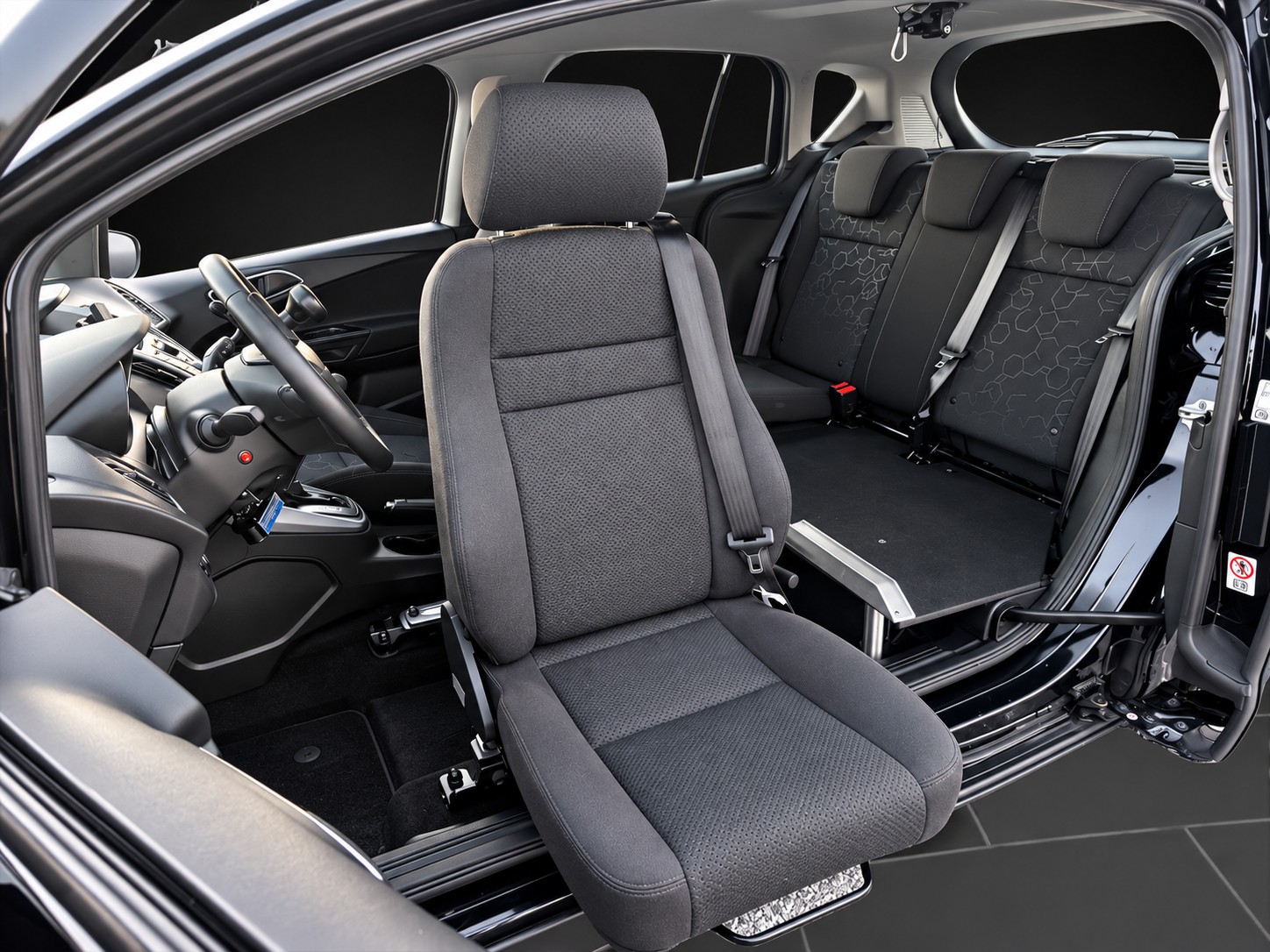 FORD B-Max 1.6 Ti-VCT Trend PowerShift * Behindertenfahrzeug *-image-6