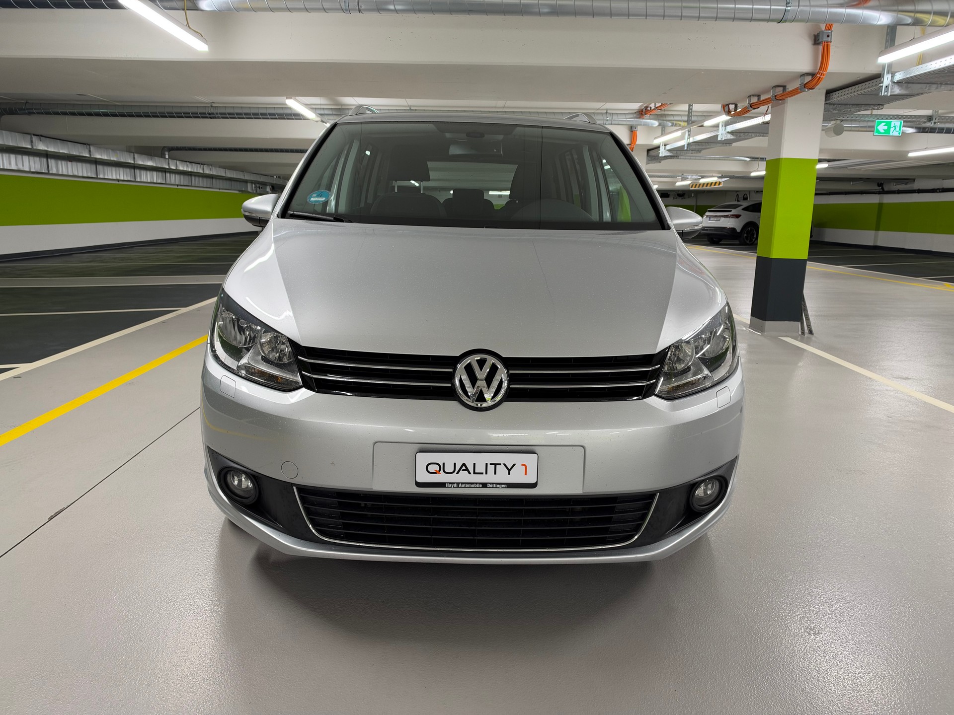 VW Touran 2.0 TDI Team DSG-image-1