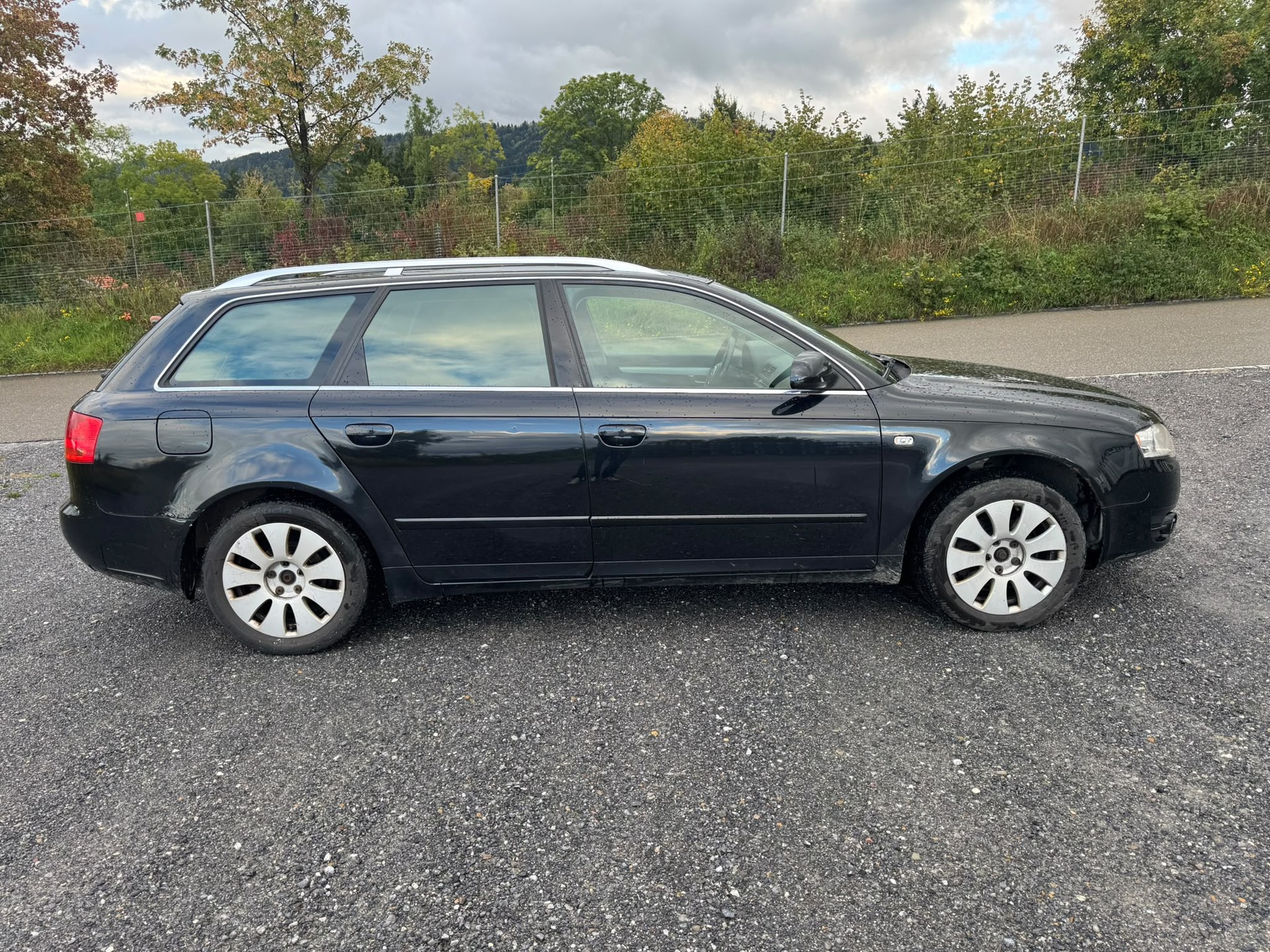 AUDI A4 Avant 1.8 Turbo quattro-image-8