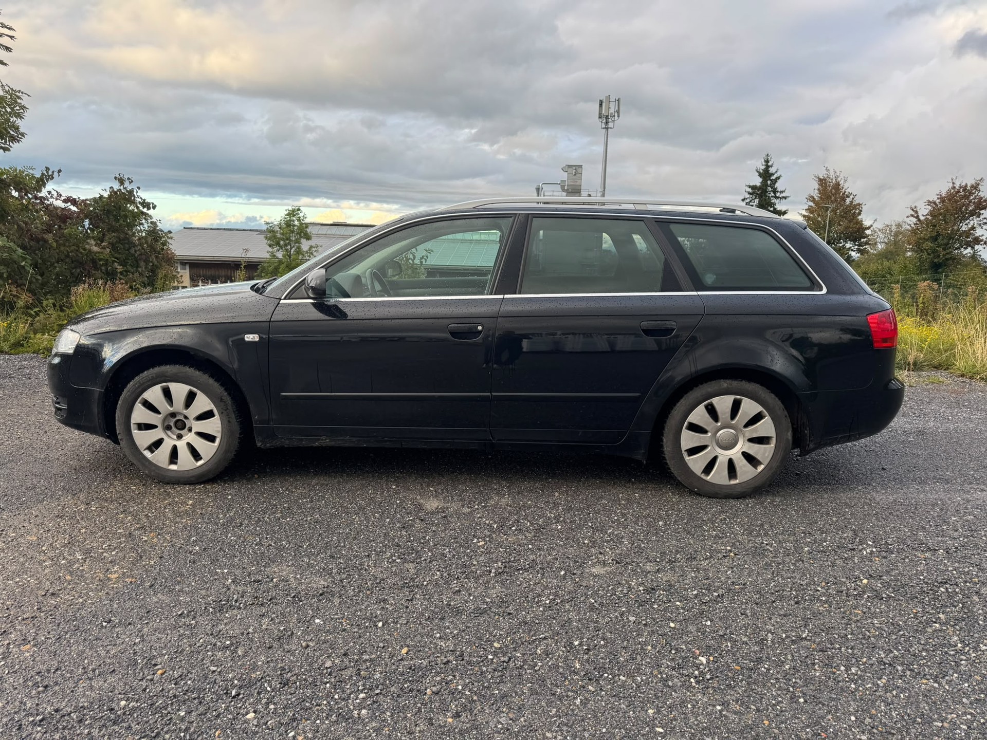 AUDI A4 Avant 1.8 Turbo quattro-image-3