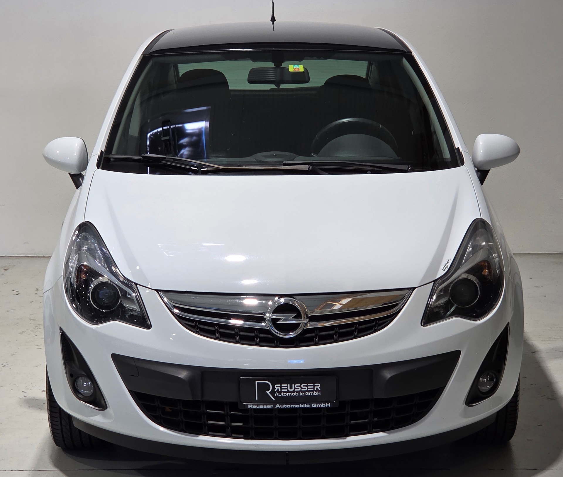 OPEL Corsa 1.4 TP Color Edition-image-14