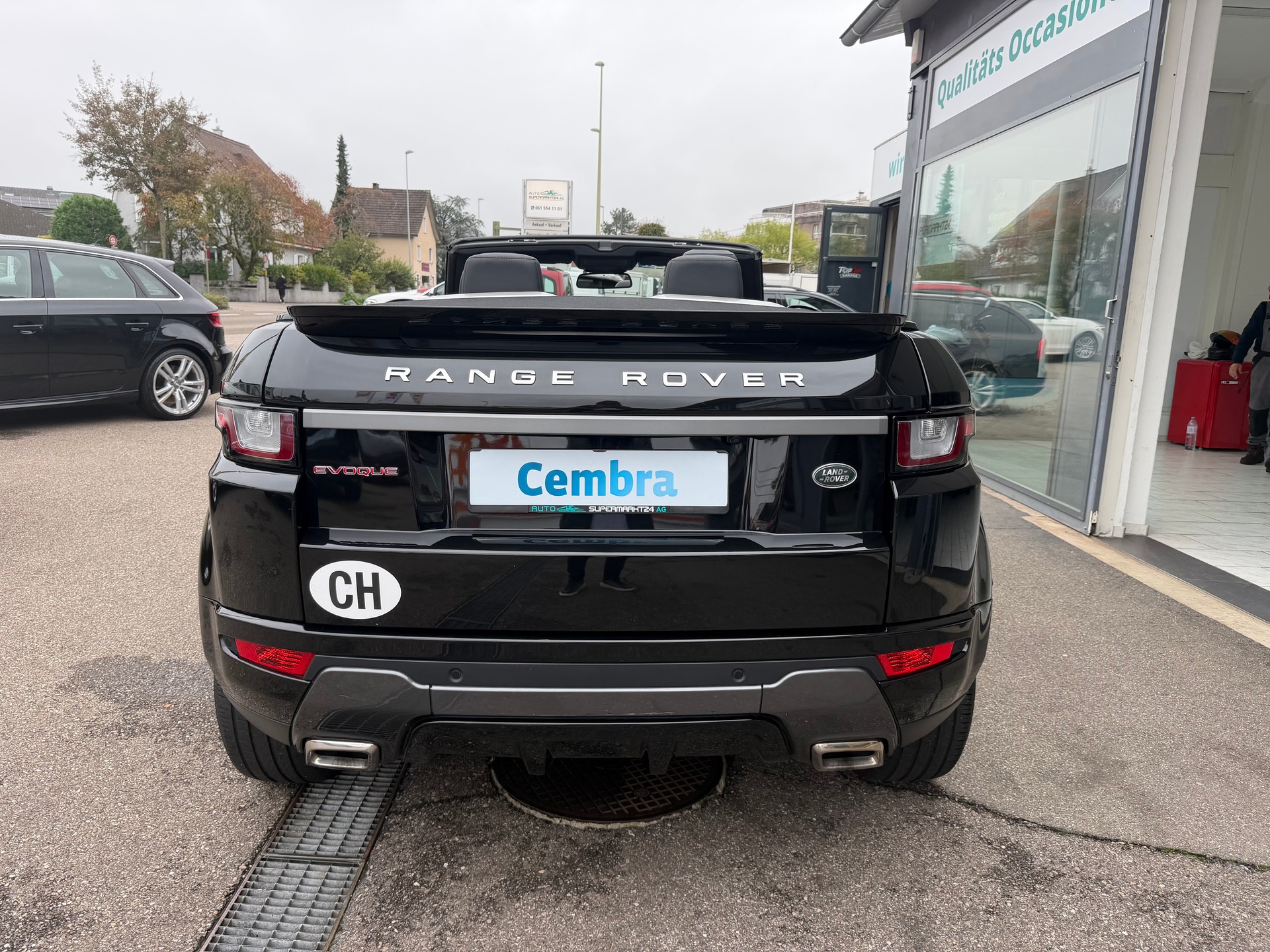 LAND ROVER Range Rover Evoque Convert. 2.0 TD4 SE Dynamic AT9-image-3