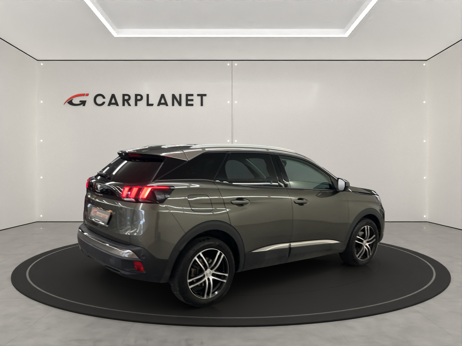 PEUGEOT 3008 1.6 PureTech Allure-image-4