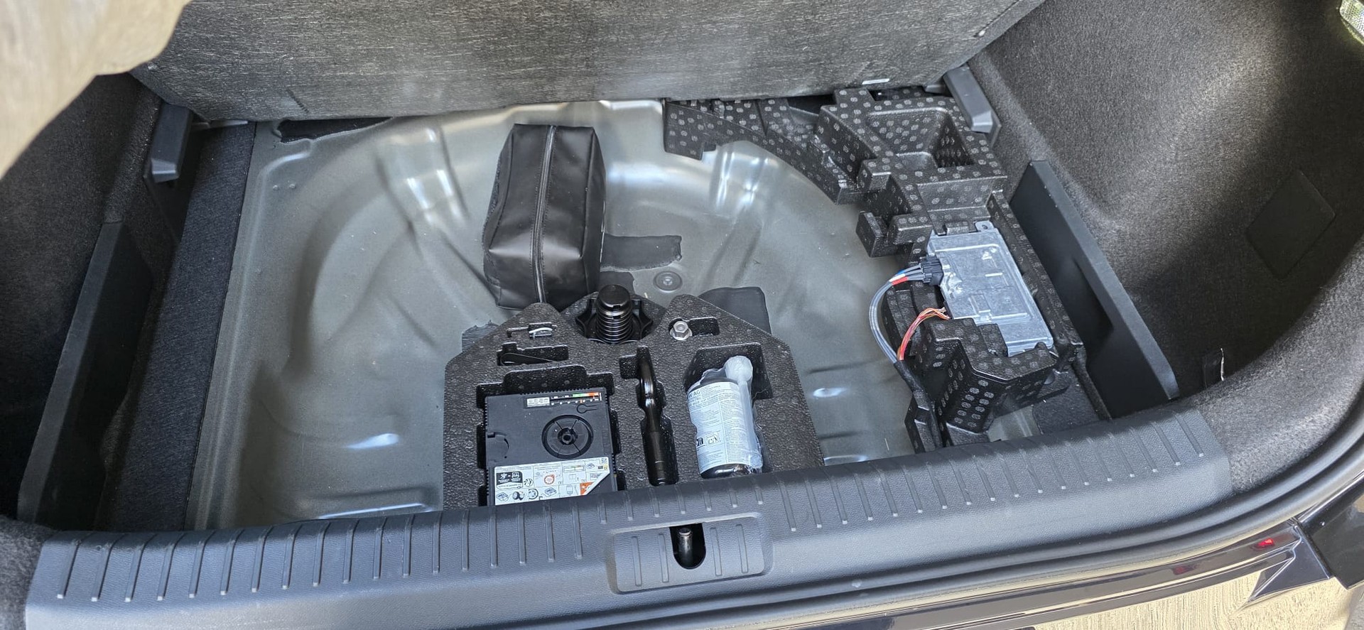 CUPRA Formentor 1.5 TSI DSG-image-25