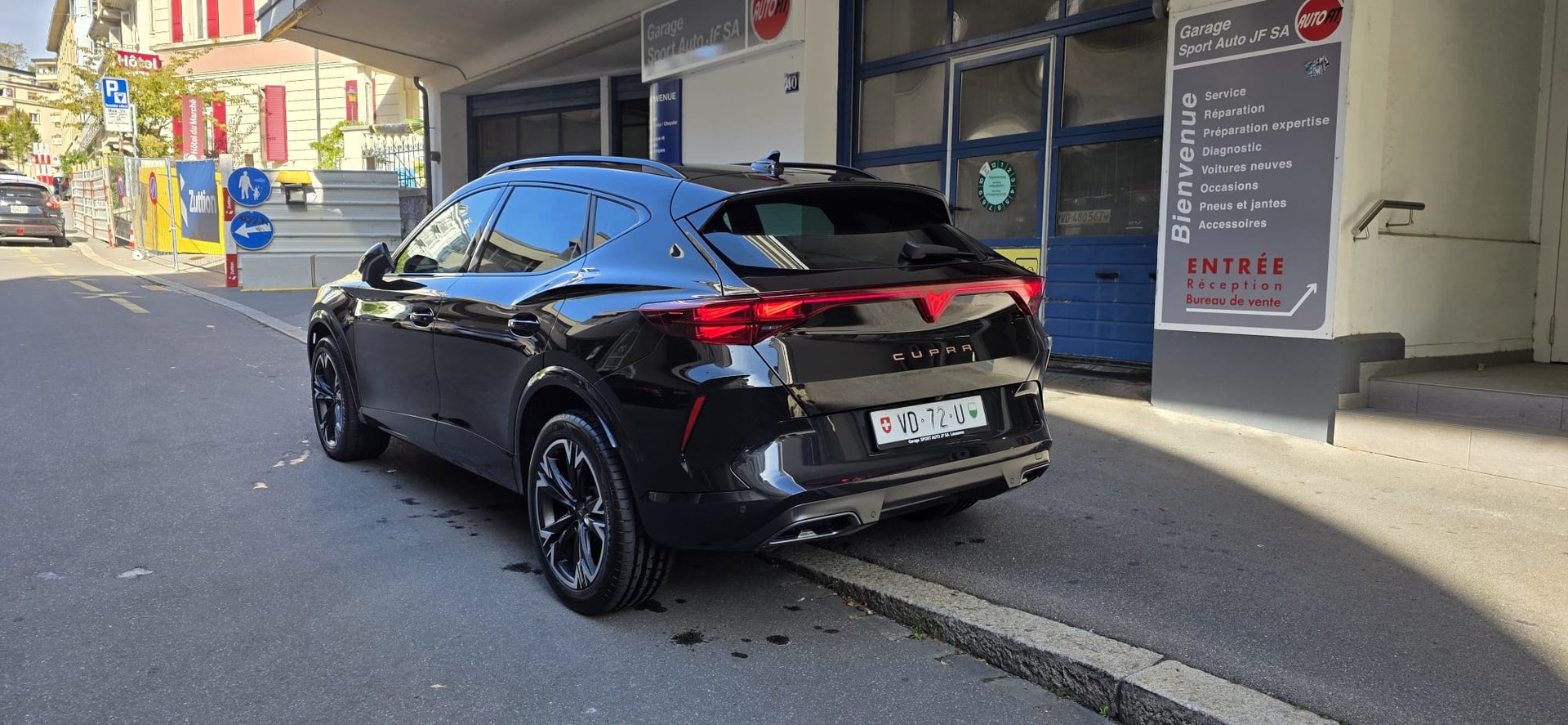 CUPRA Formentor 1.5 TSI DSG-image-3