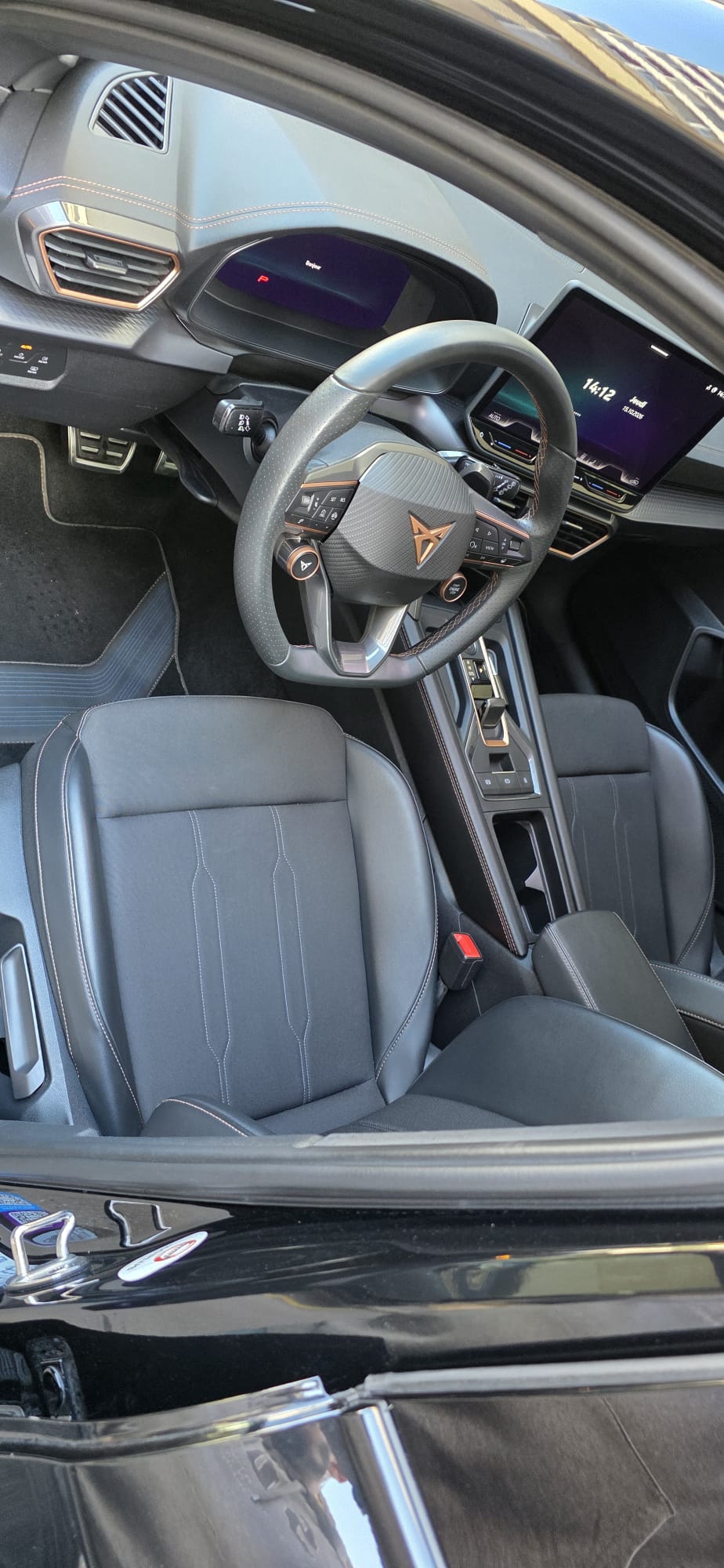 CUPRA Formentor 1.5 TSI DSG-image-5