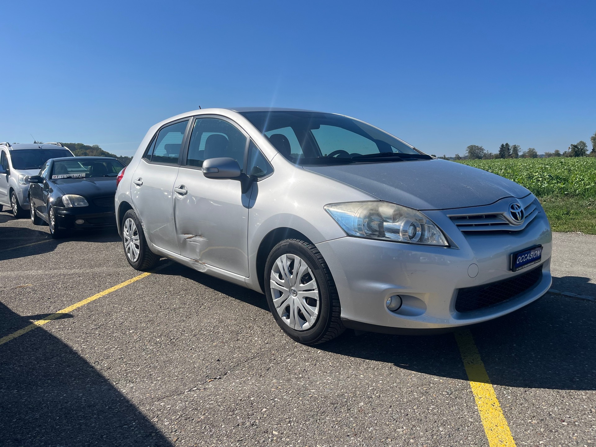 Car photo