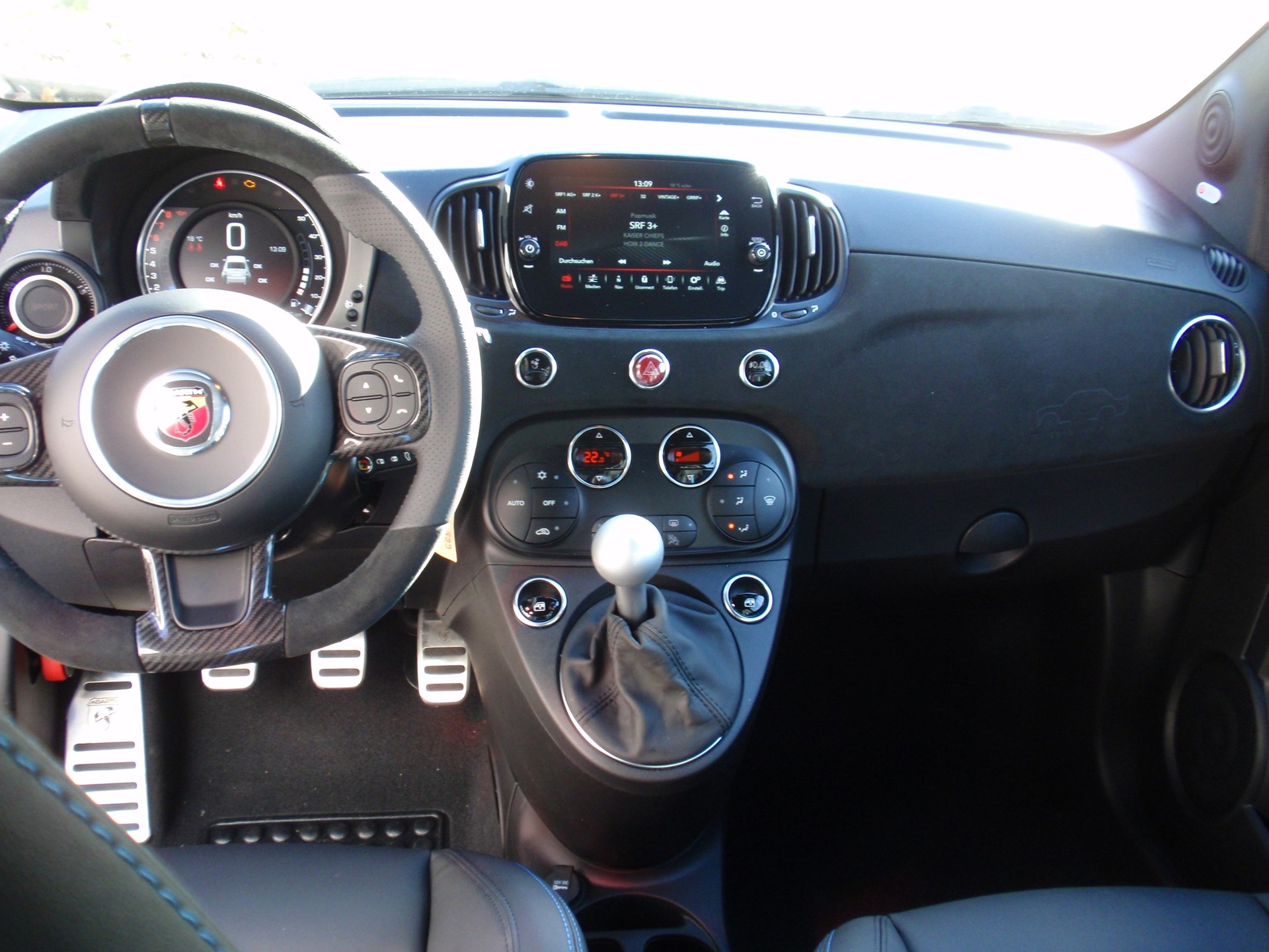 FIAT 695 1.4 16V Turbo Abarth 131 Rally Tributo-image-6