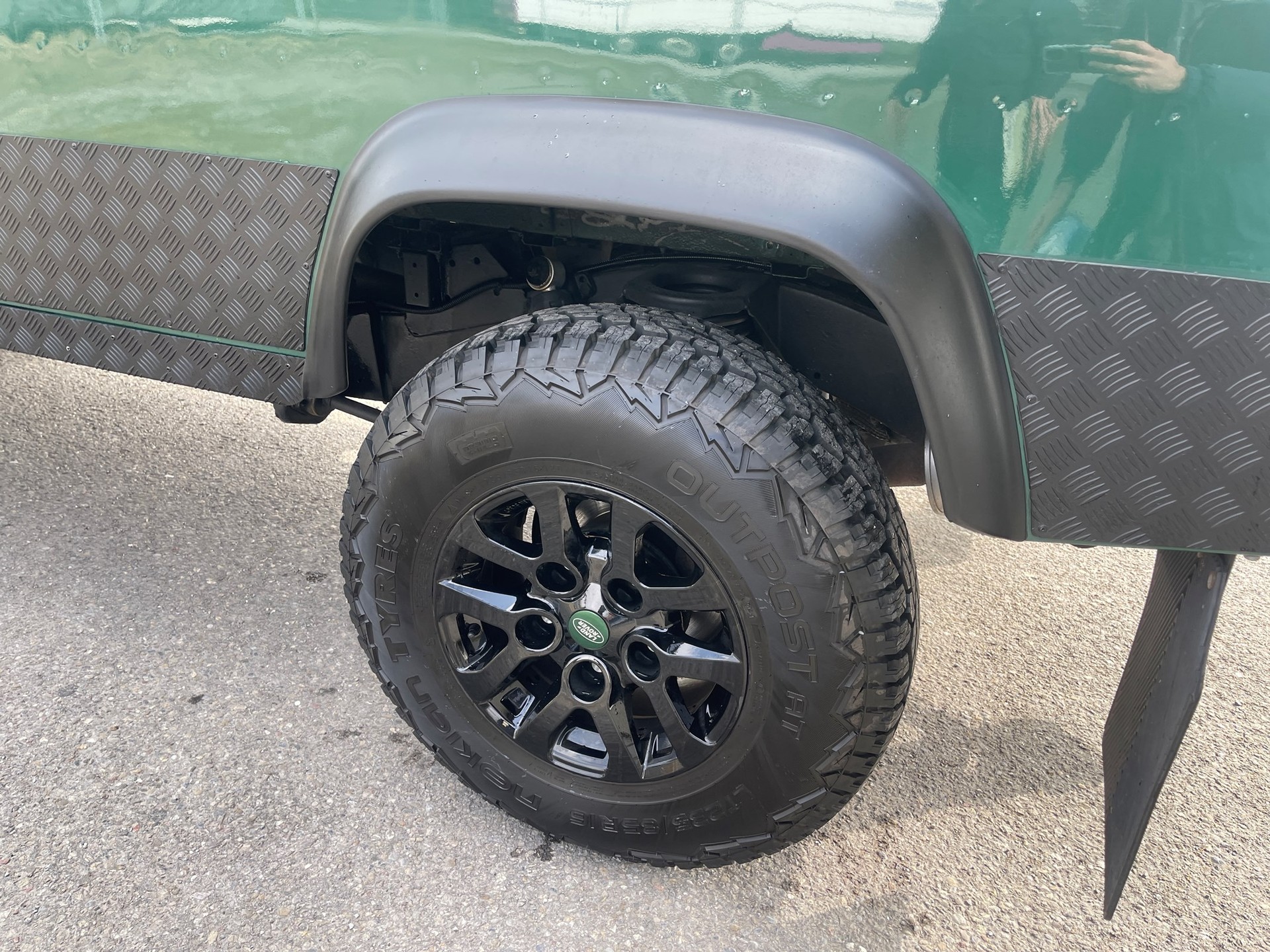 LAND ROVER DEFENDER 110 2.5 Td5 HT-image-8
