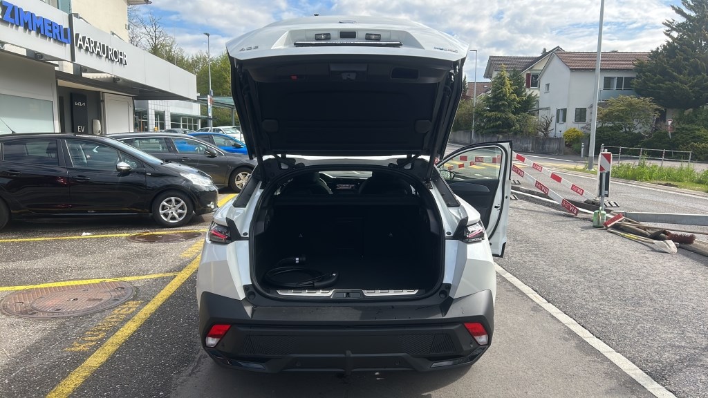 PEUGEOT 408 1.6 PHEV 225 GT-image-8