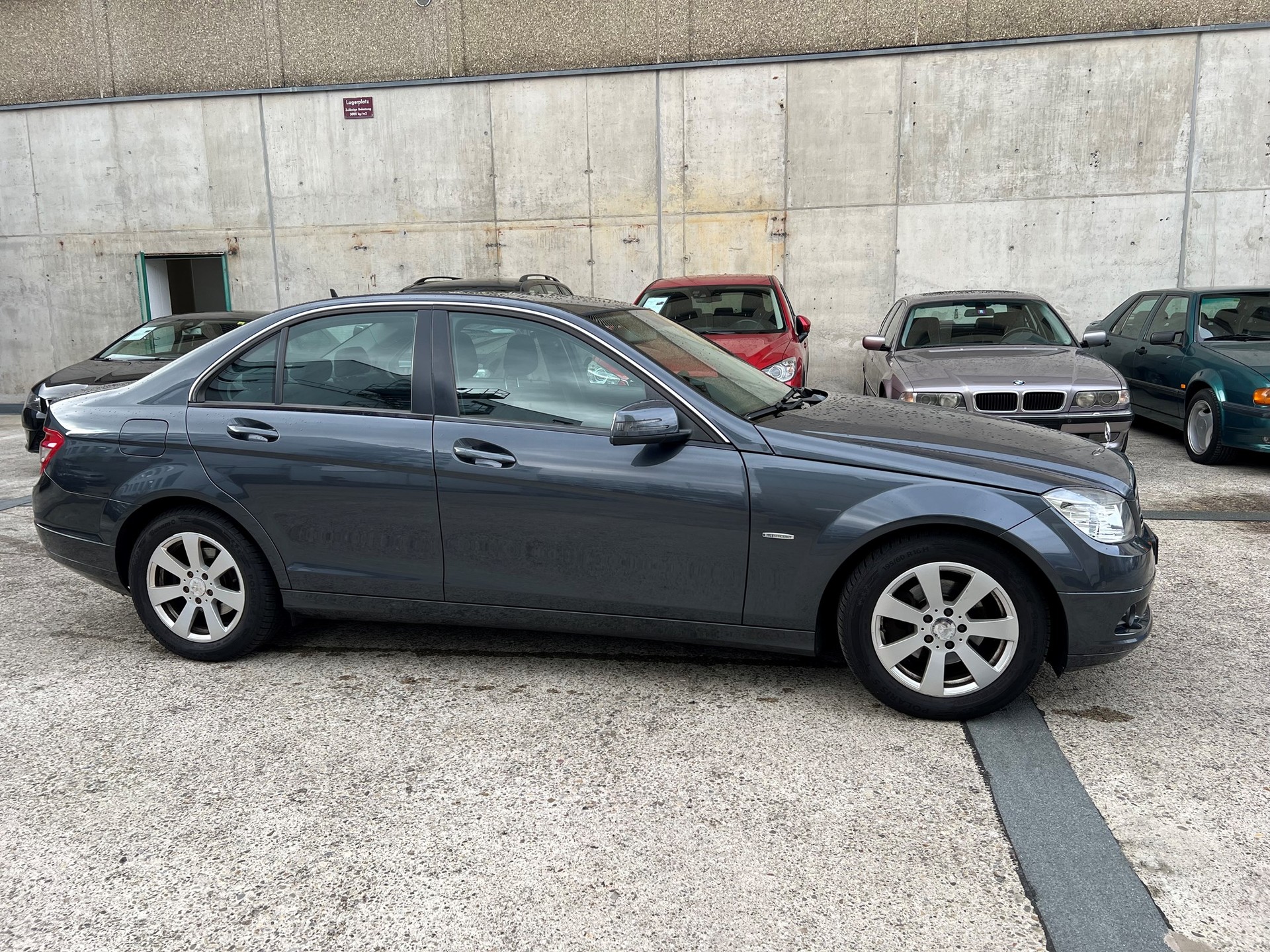 MERCEDES-BENZ C 180 Kompressor BlueEfficiency Classic-image-1
