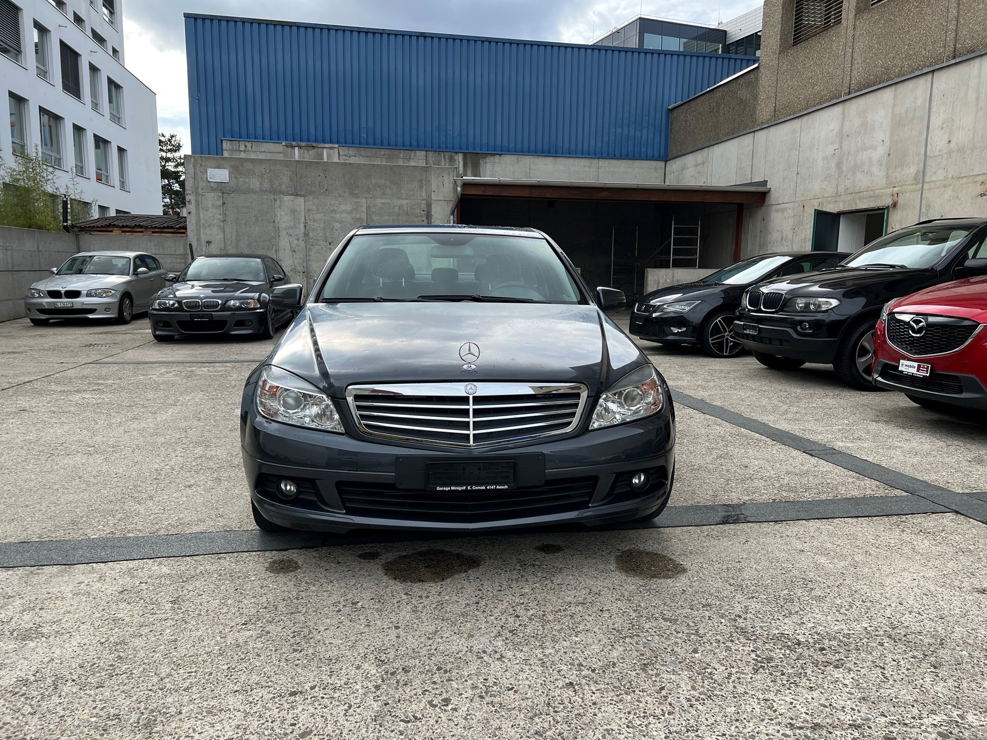MERCEDES-BENZ C 180 Kompressor BlueEfficiency Classic-image-0