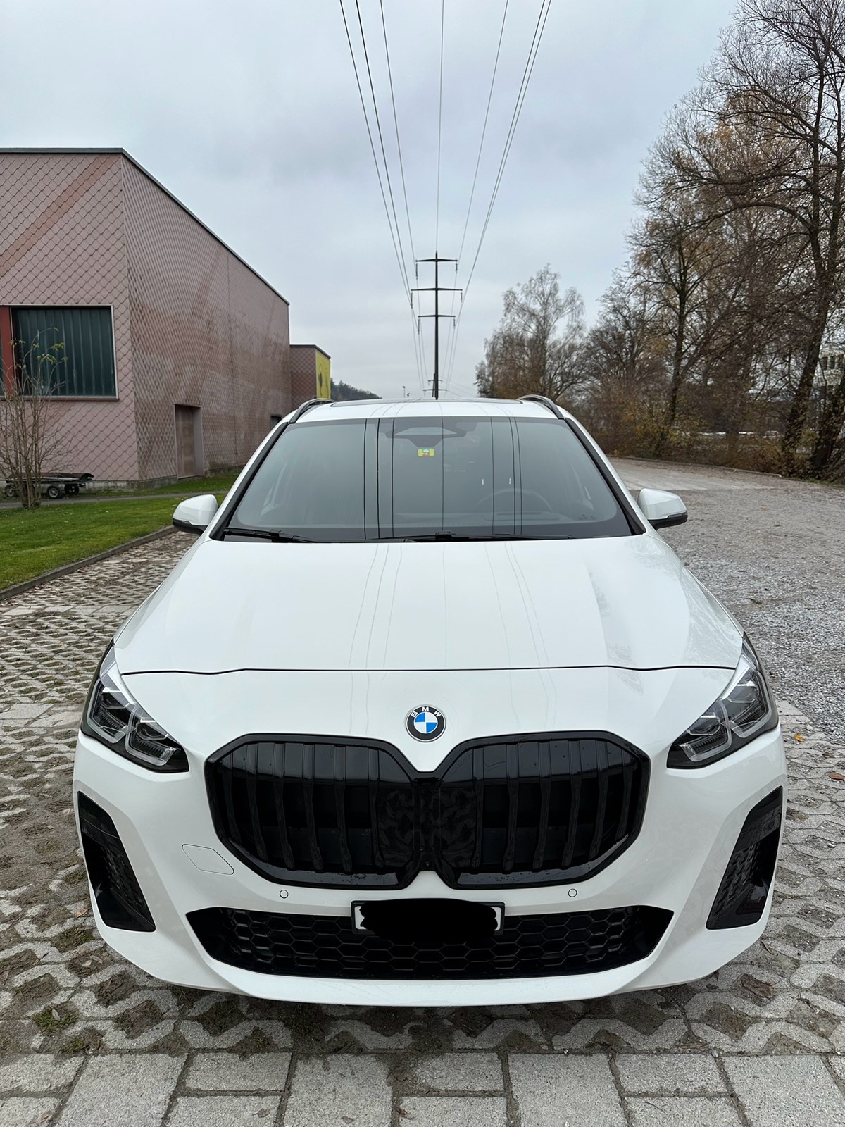 BMW 218d Active Tourer M Sport DKG-image-4