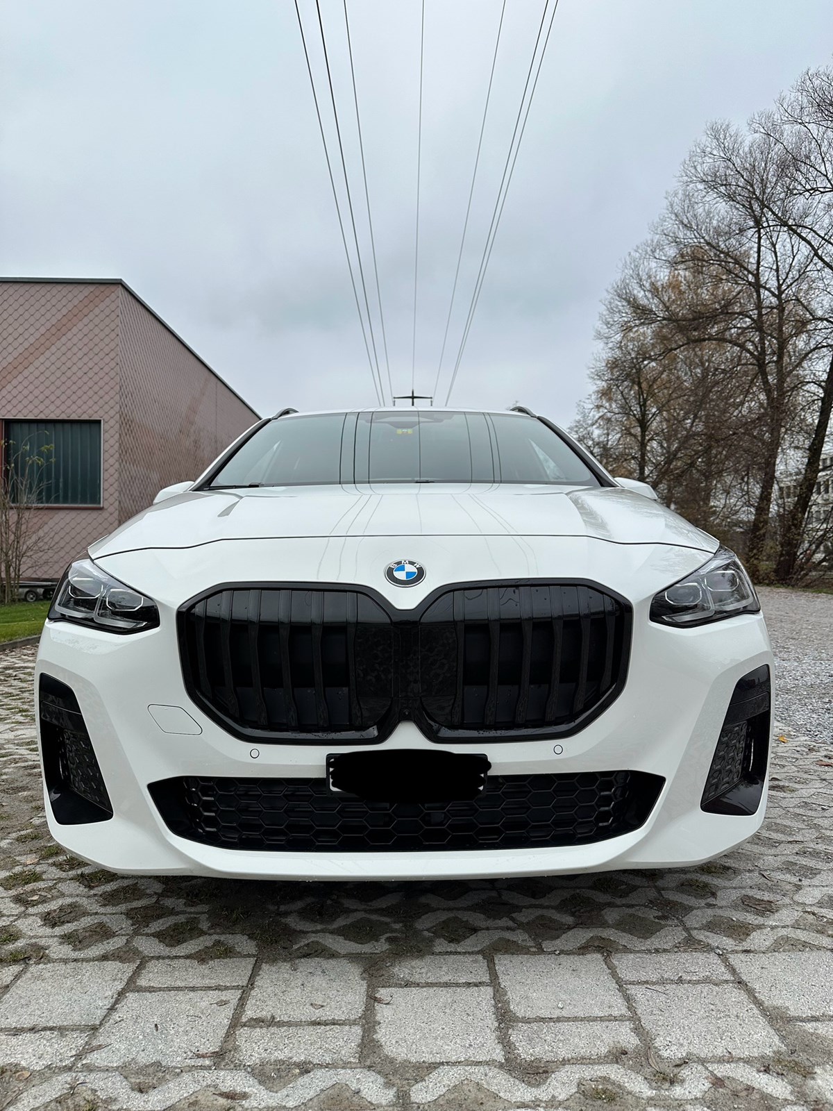 BMW 218d Active Tourer M Sport DKG-image-5