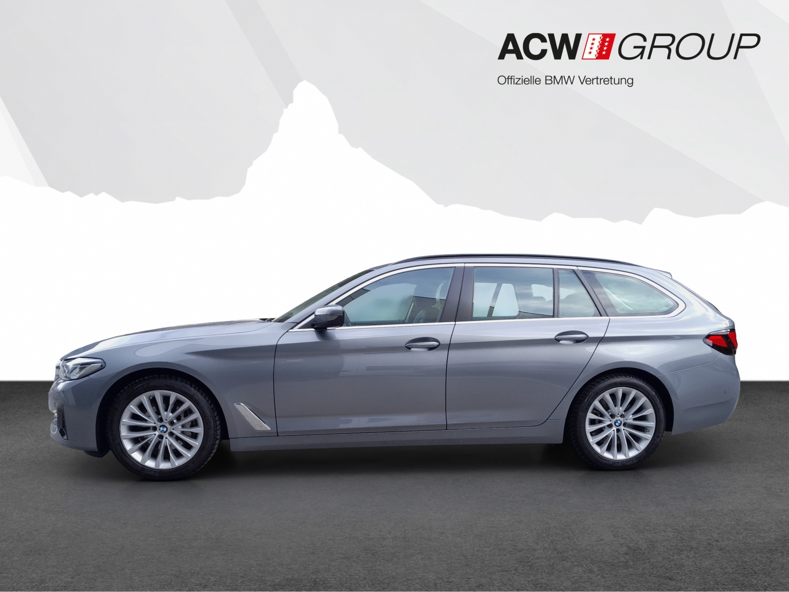 BMW 530d xDrive Touring-image-1