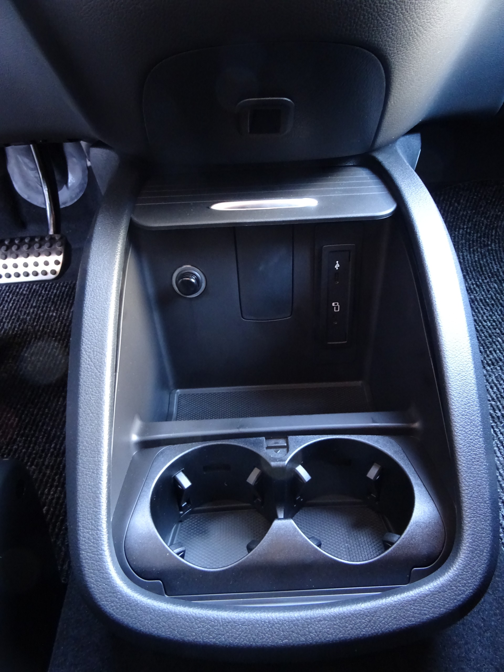 MERCEDES-BENZ V300 d 4Matic SWISS Edition-image-13