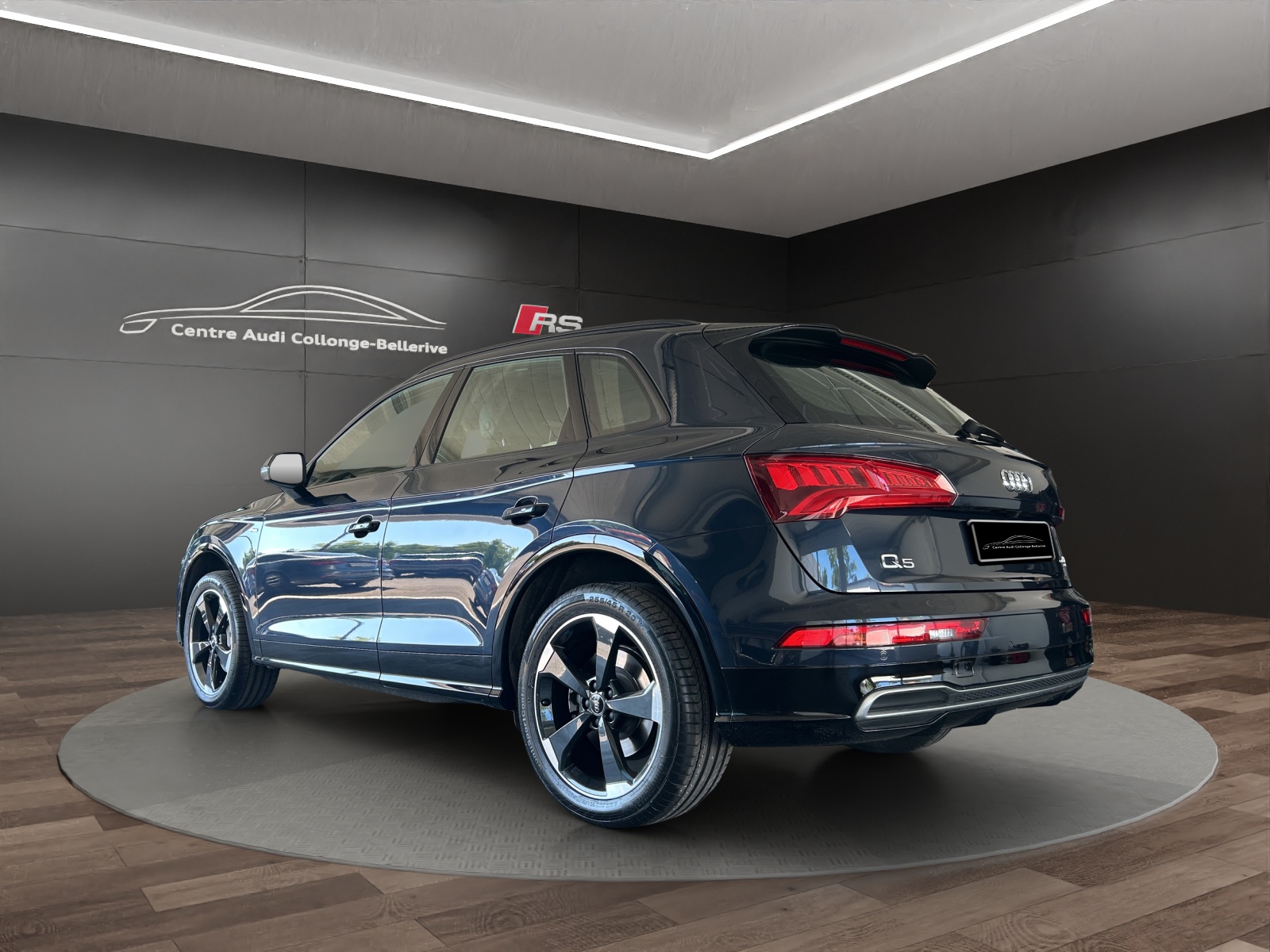 AUDI Q5 45 TFSI sport quattro S-tronic-image-3