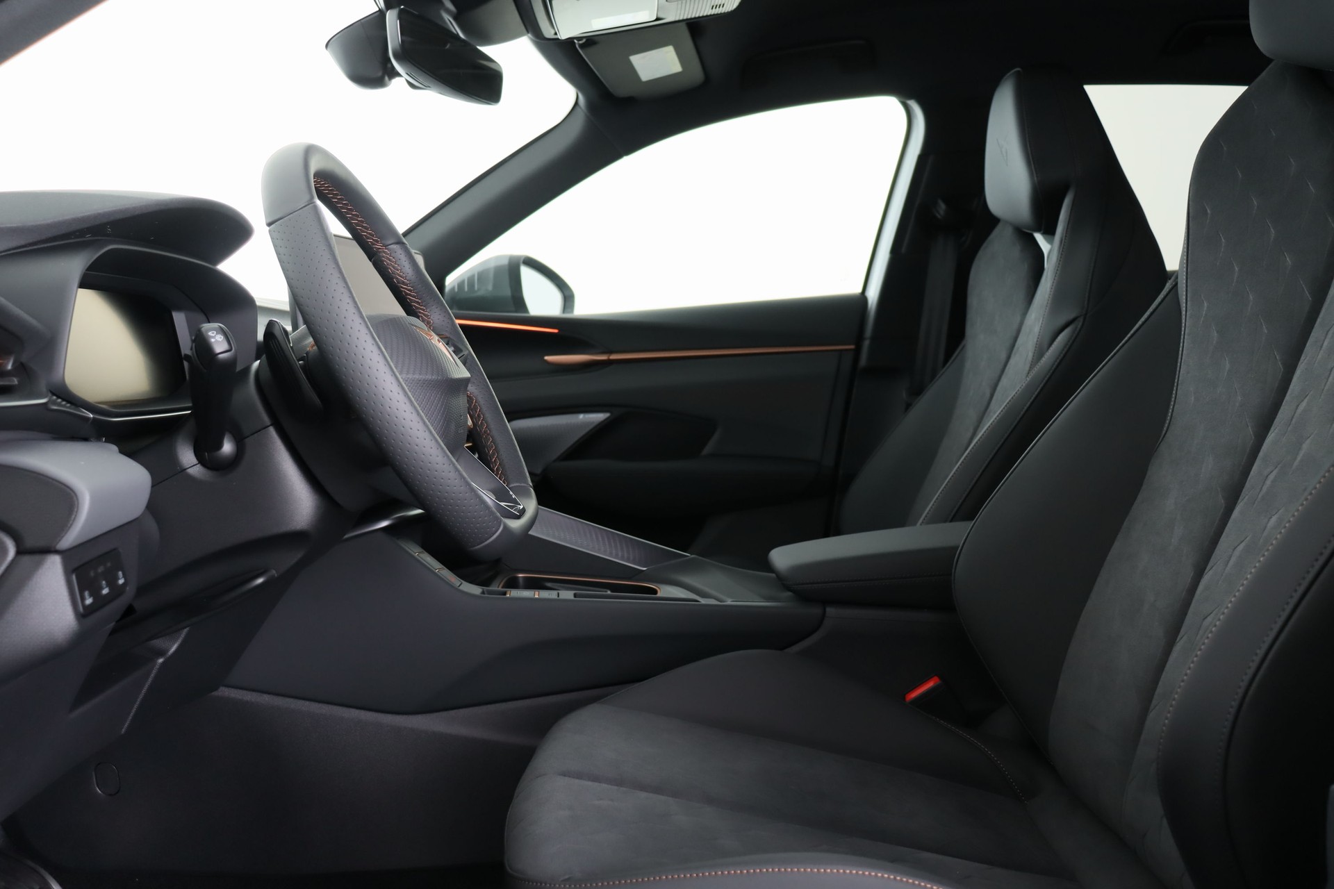 CUPRA Terramar 1.5 eHybrid DSG VZ-image-13