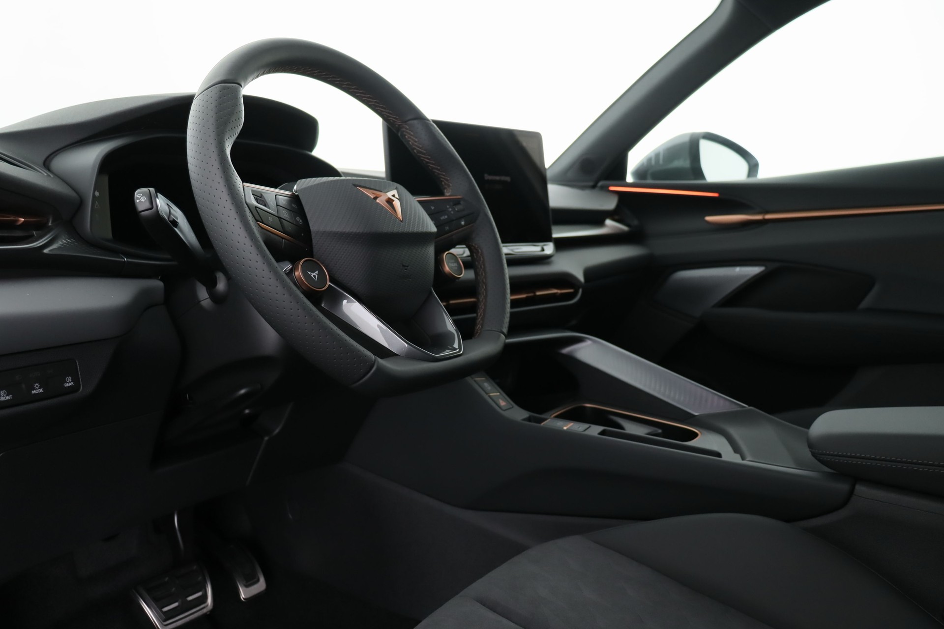 CUPRA Terramar 1.5 eHybrid DSG VZ-image-15