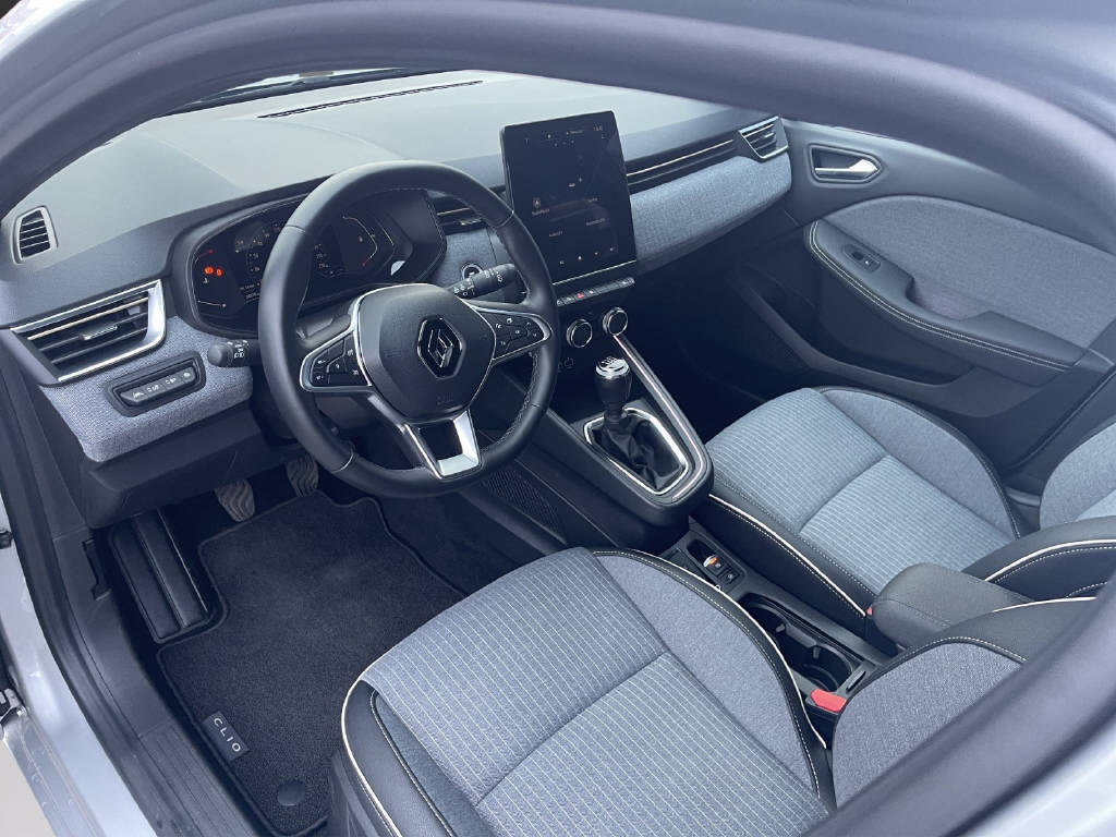 RENAULT Clio 1.3 TCe Lutecia-image-8