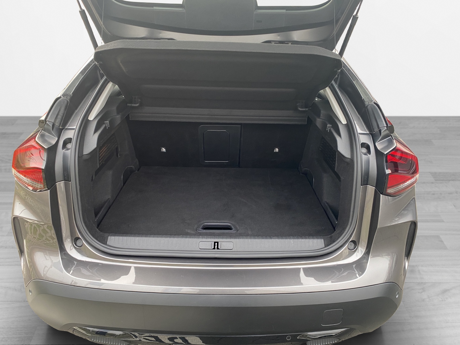 CITROEN C4 Shine Pack Electric-image-5