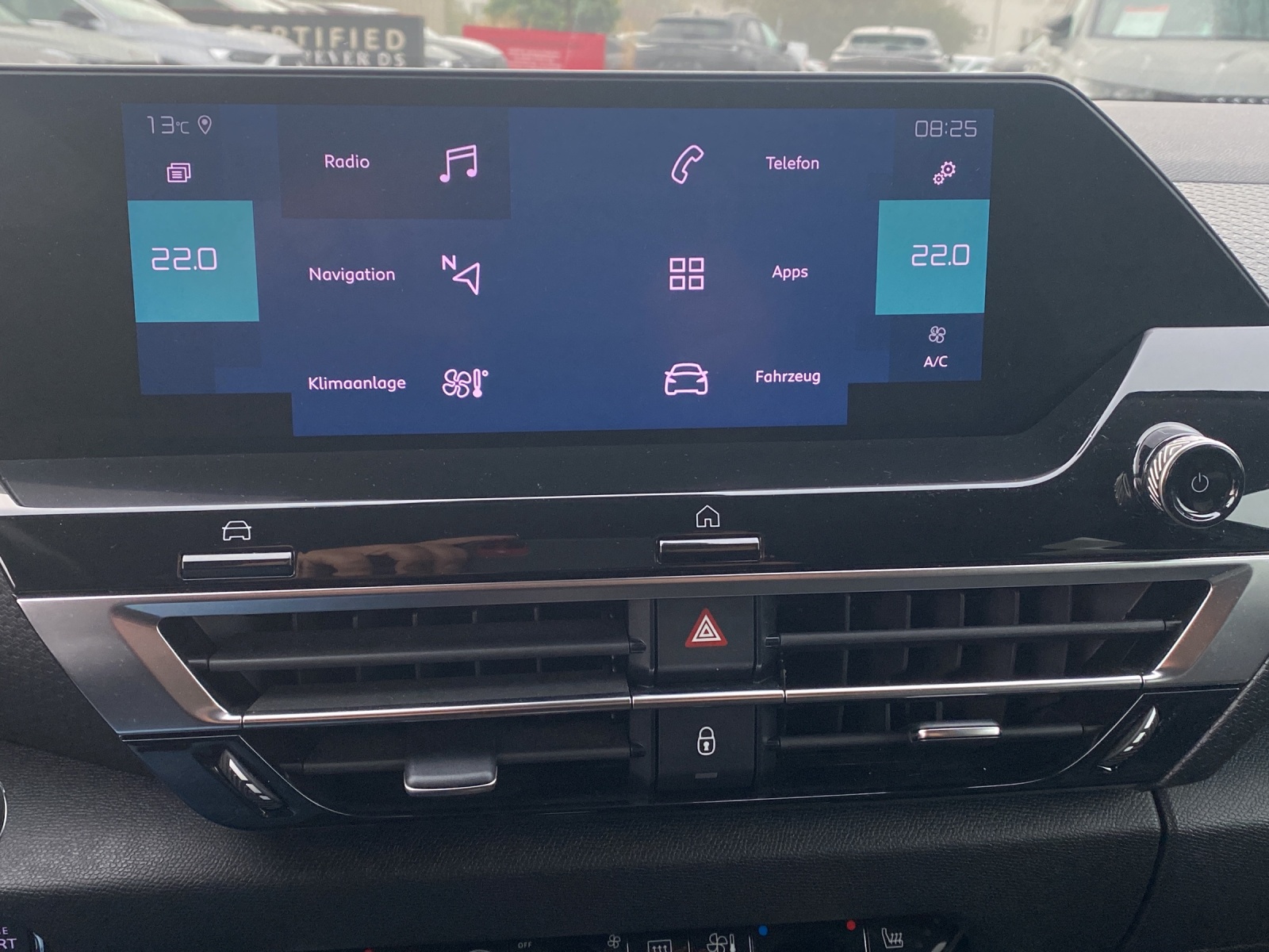 CITROEN C4 Shine Pack Electric-image-12