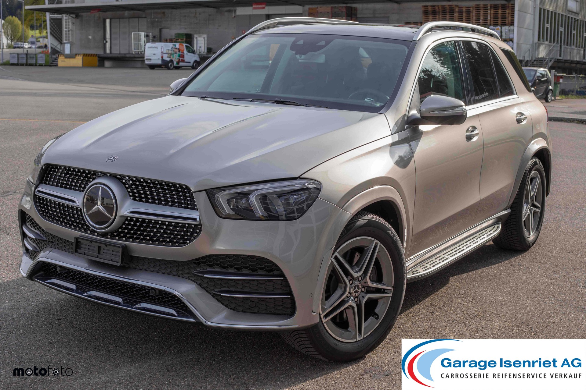 MERCEDES-BENZ GLE 300 d 4Matic AMG Line 9G-Tronic-image-1
