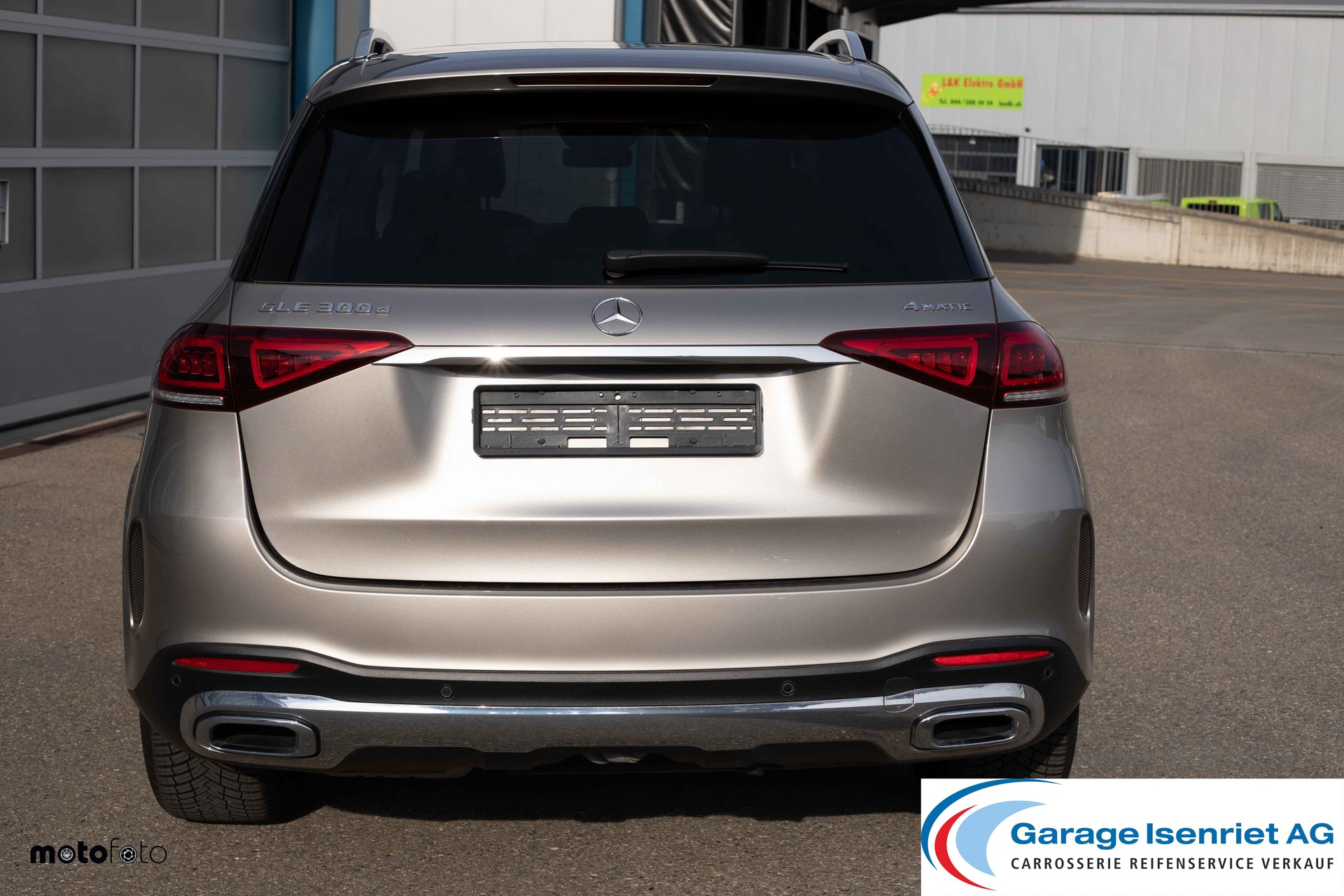 MERCEDES-BENZ GLE 300 d 4Matic AMG Line 9G-Tronic-image-5