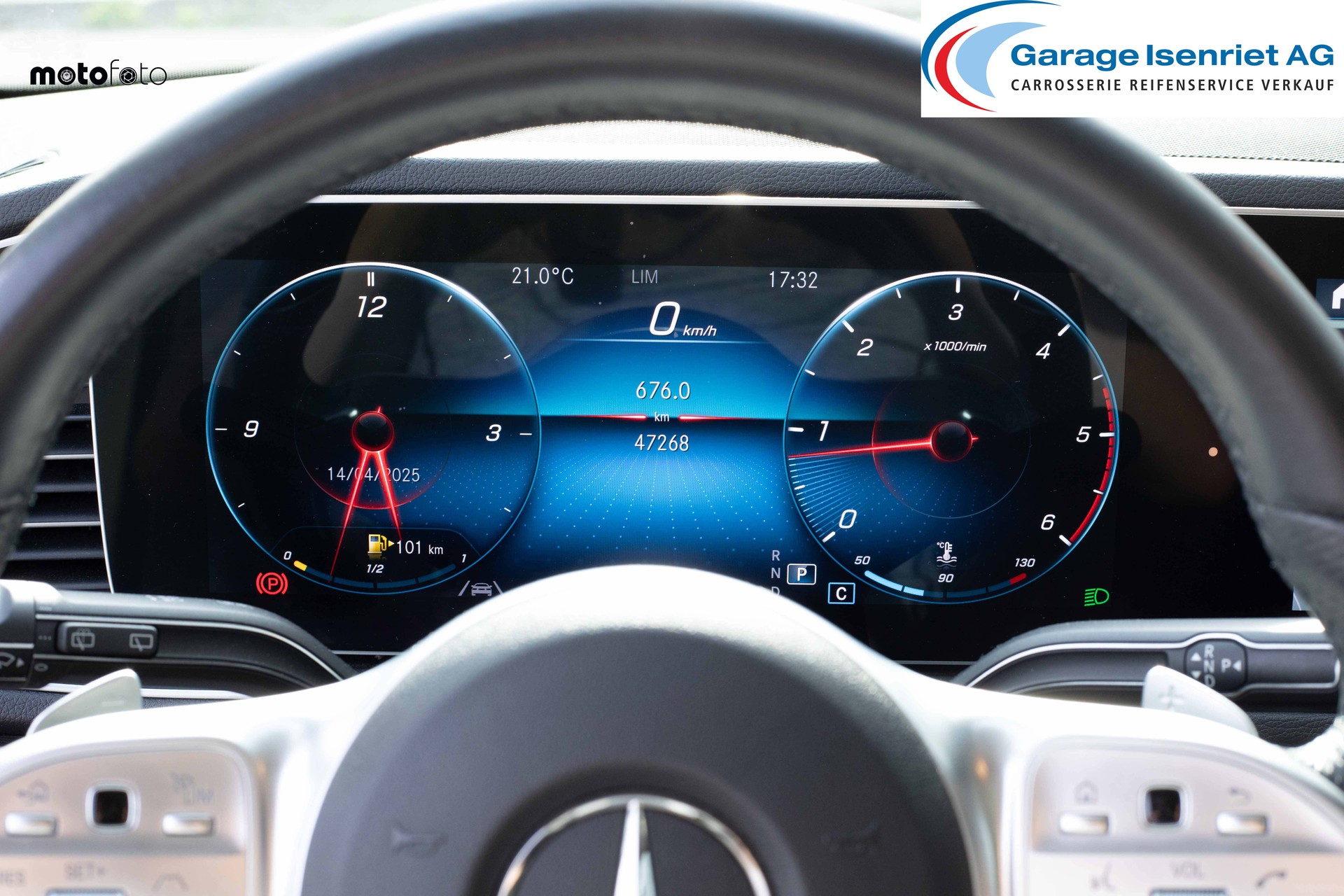 MERCEDES-BENZ GLE 300 d 4Matic AMG Line 9G-Tronic-image-12