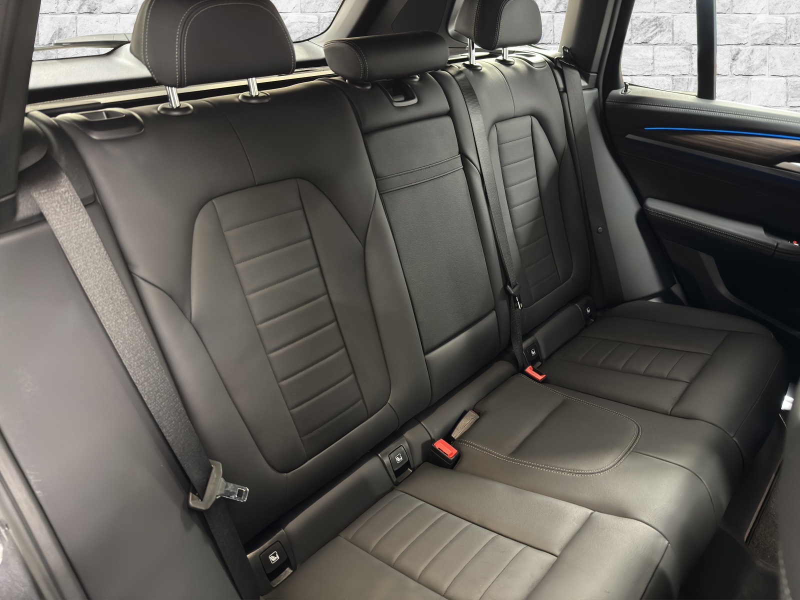 BMW iX3 Impressive-image-18