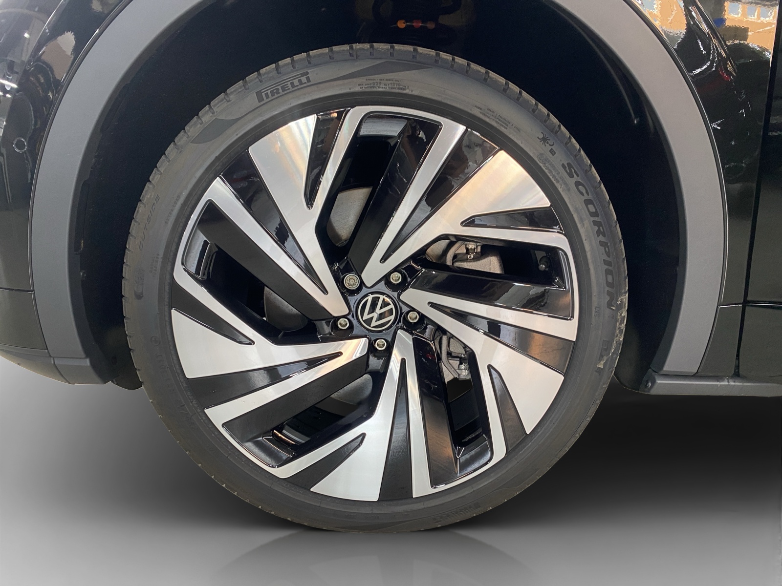 VW ID.4 GTX United 77 kWh 4Motion-image-15