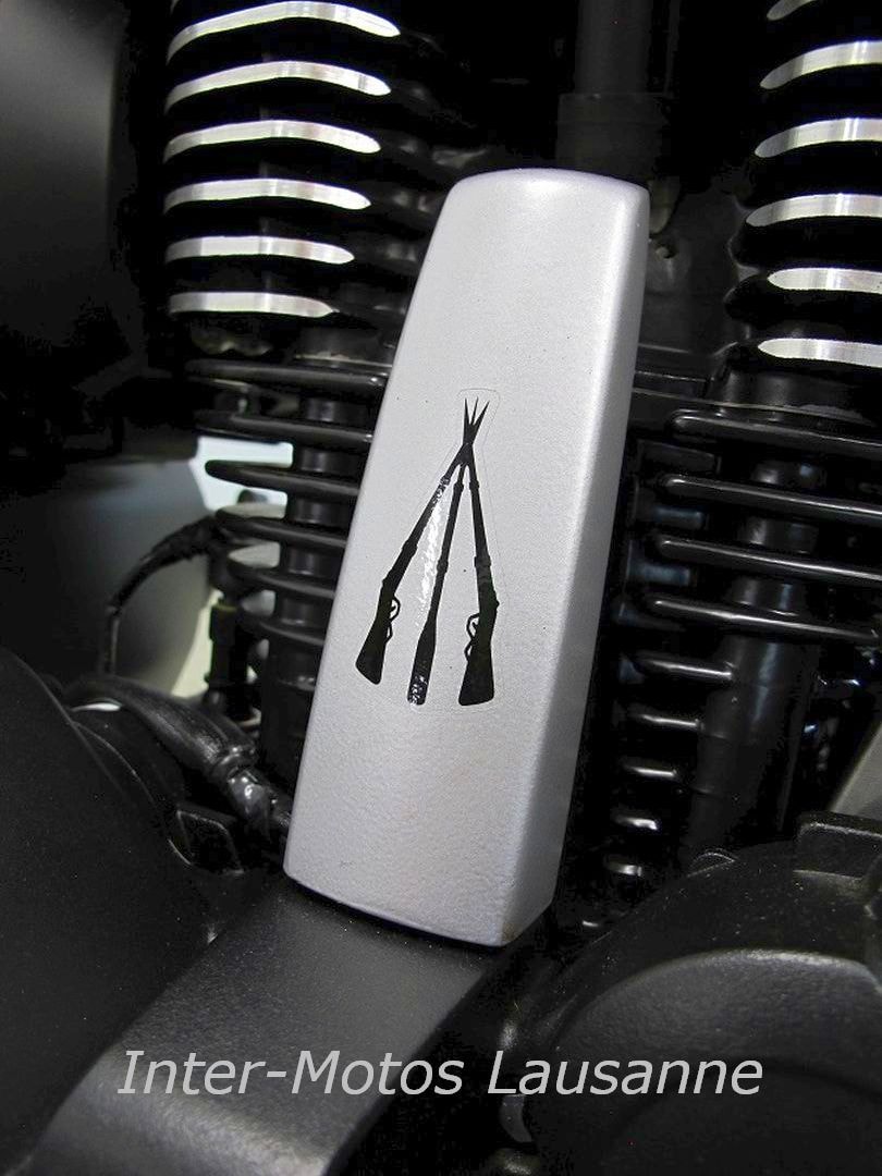 BSA 650 GOLD STAR SHADOW BLACK-showroom-element-3
