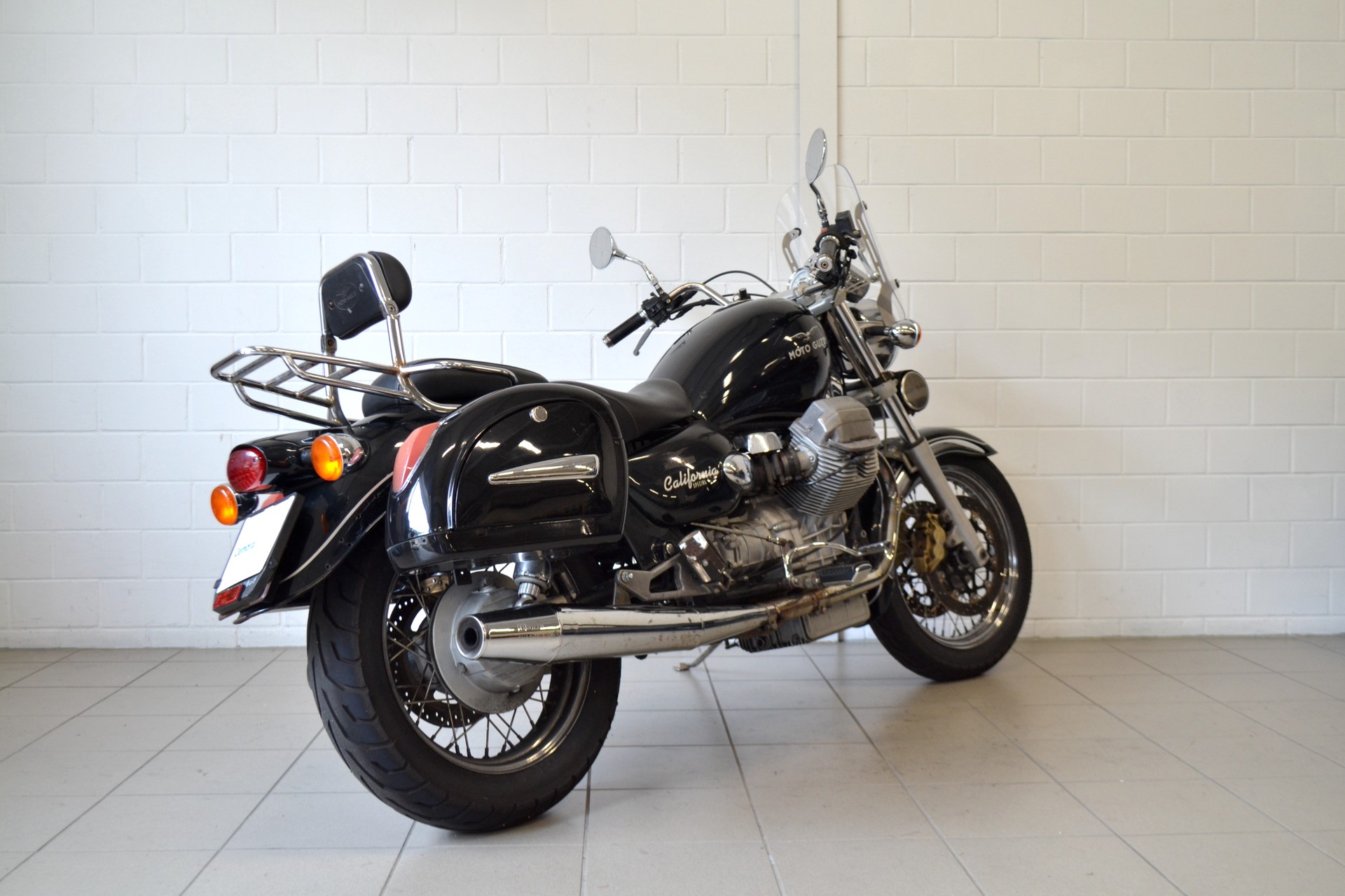 MOTO GUZZI California 1100 Special-showroom-element-3