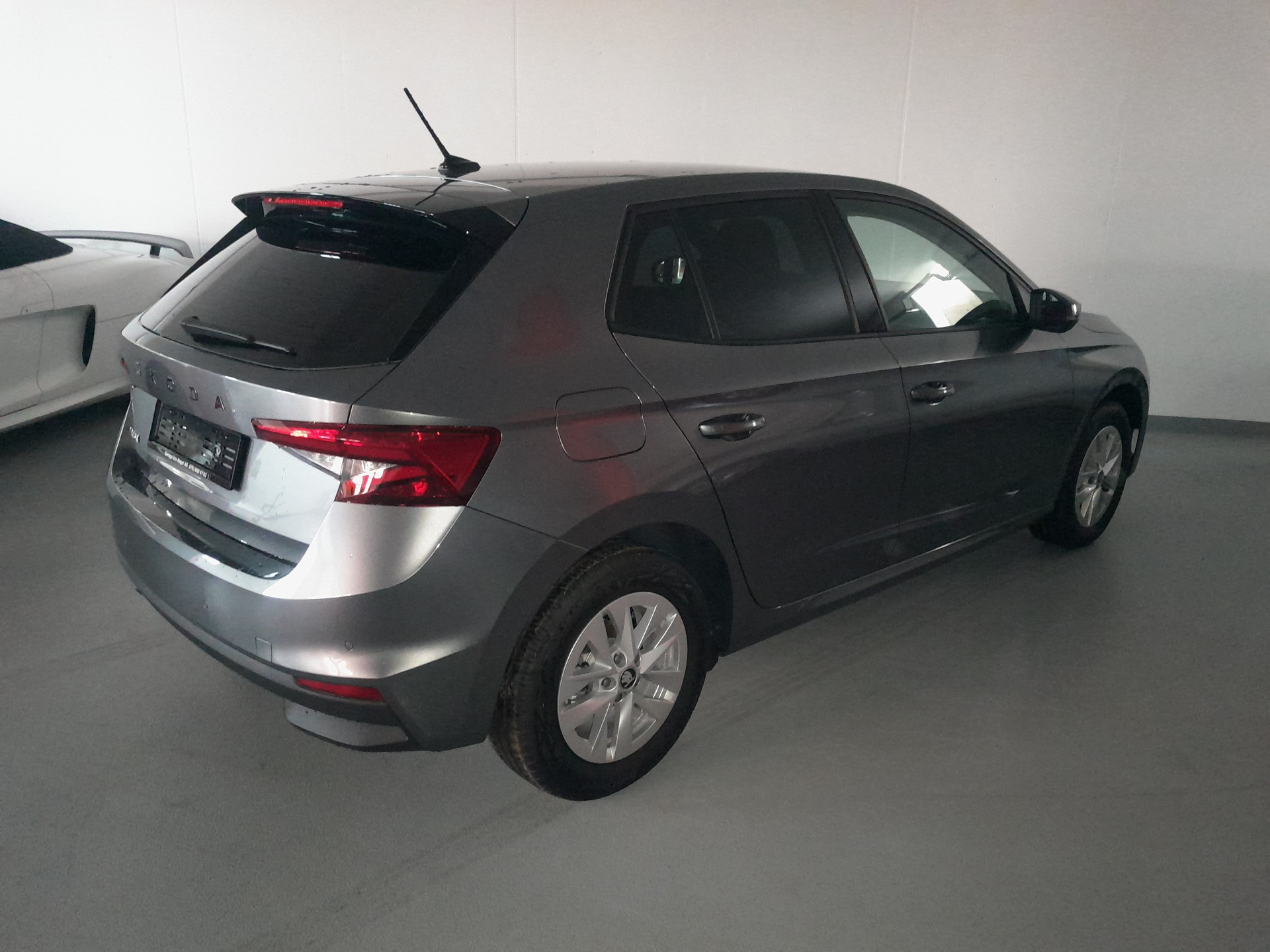 SKODA Fabia 1.0 TSI Dynamic DSG-image-1
