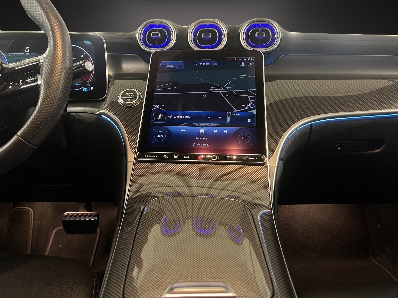 MERCEDES-BENZ GLC 220 d 4Matic 9G-Tronic-image-9