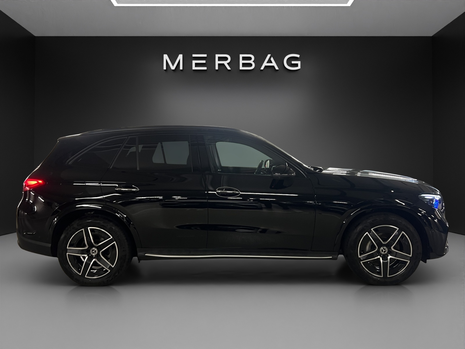 MERCEDES-BENZ GLC 220 d 4Matic 9G-Tronic-image-7