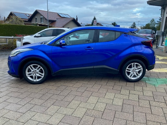 TOYOTA C-HR 1.8 HSD CVT Comfort-image-8