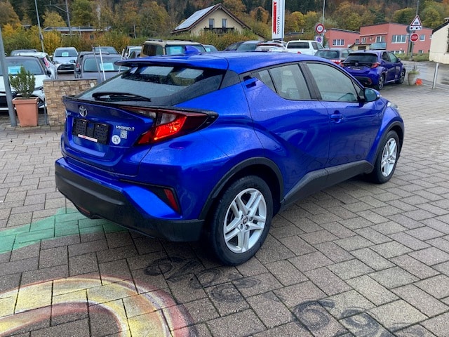 TOYOTA C-HR 1.8 HSD CVT Comfort-image-4