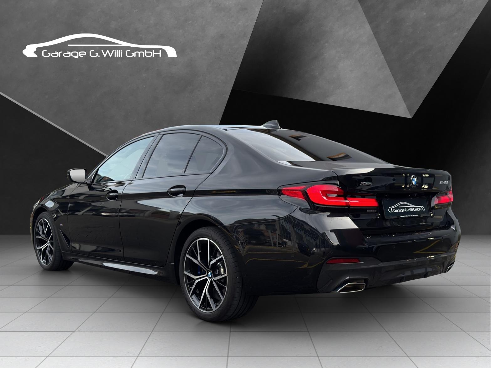 BMW 540i xDrive 48V Pure M Sport Steptronic-image-7