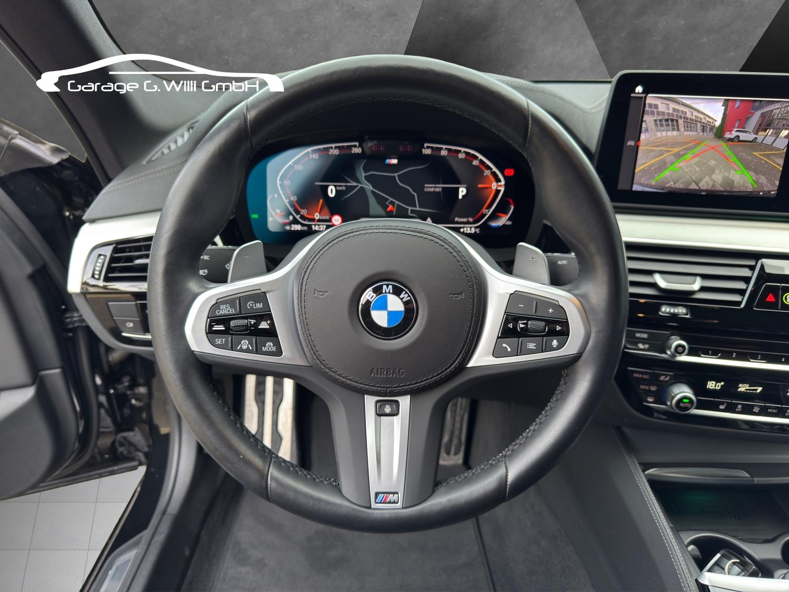 BMW 540i xDrive 48V Pure M Sport Steptronic-image-9
