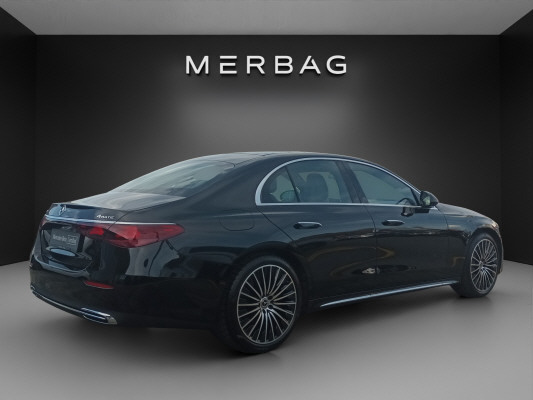 MERCEDES-BENZ E 200 9G-Tronic 4Matic-image-1