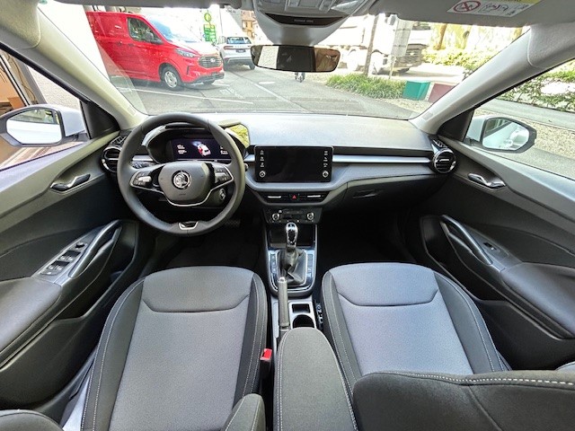 SKODA Fabia 1.0 TSI Selection DSG-image-5