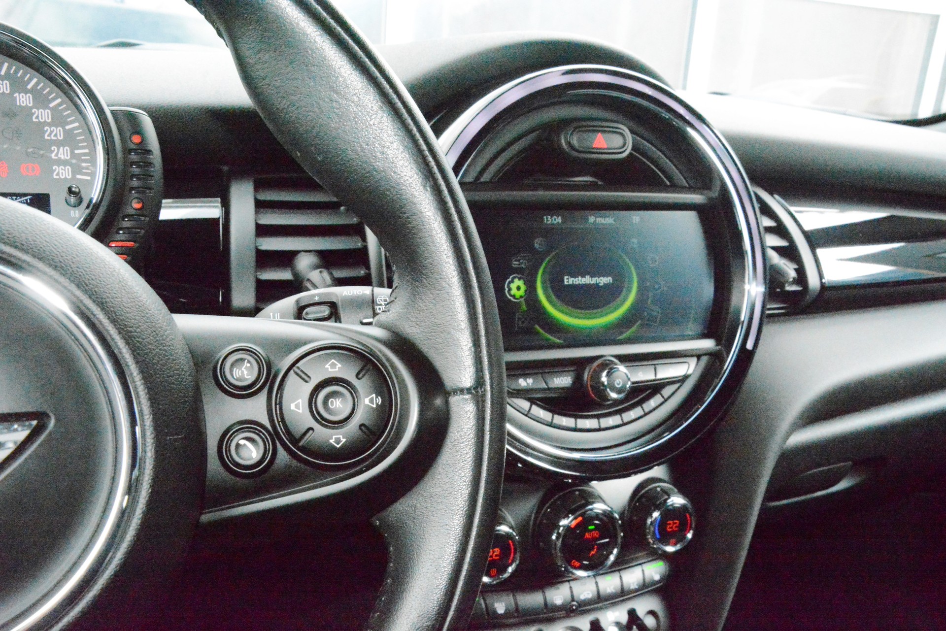 MINI Cooper Hyde Park-image-13