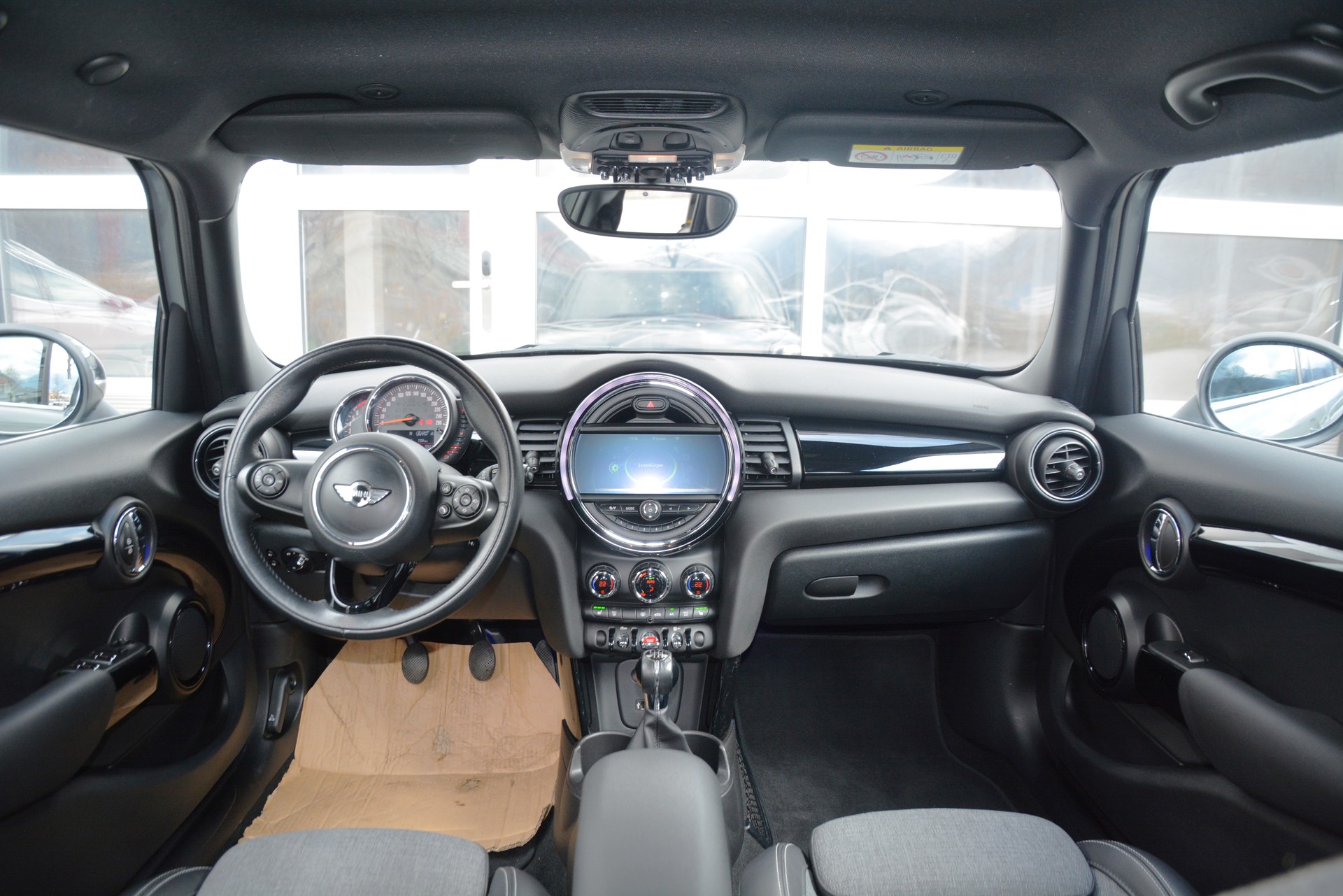 MINI Cooper Hyde Park-image-5