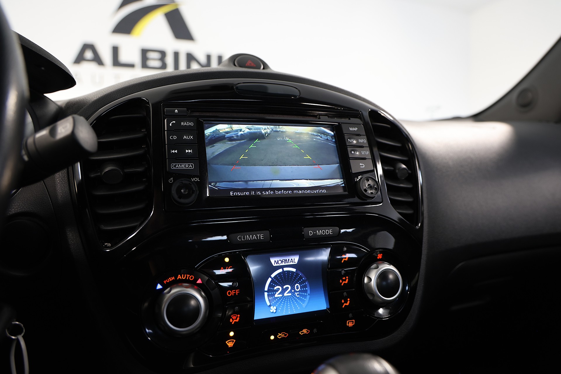 NISSAN Juke 1.6 N-Connecta Xtronic CVT-image-13