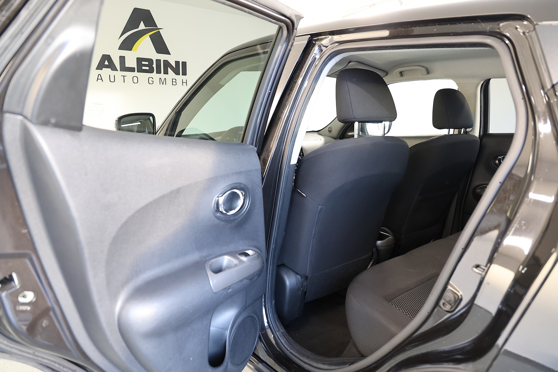 NISSAN Juke 1.6 N-Connecta Xtronic CVT-image-14