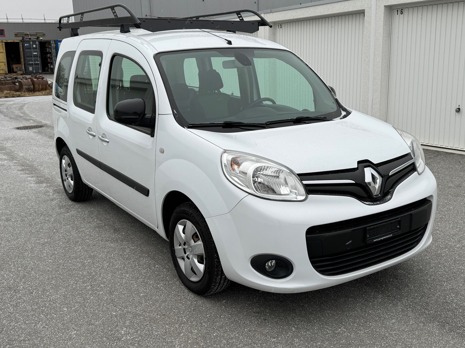 RENAULT Kangoo 1.2 16V Turbo Life-image-1