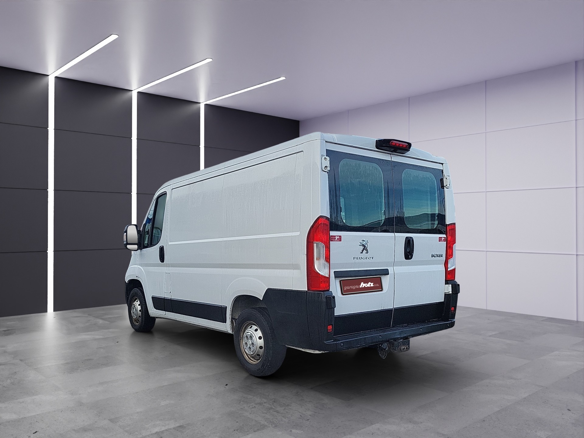 PEUGEOT Boxer 2.2 HDI 330 L1H1 Premium-image-2